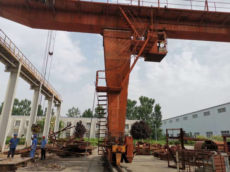 學(xué)思想，見(jiàn)行動(dòng)，整庫(kù)房，找“利用”，擴(kuò)面積，美環(huán)境。